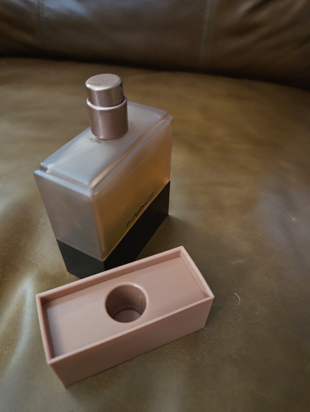 MAC Velvet Teddy Perfume Edp Rare Htf Discontinued 1.7 Oz - Picture 5 of 6